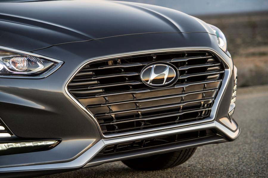 Детали экстерьера Hyundai Sonata 2017 года  (NA) (фото 11 из 40)
